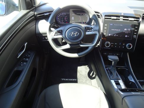 Used 2023 Hyundai Tucson SEL AWD/4WD image 14