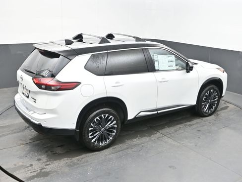 New 2026 Nissan Rogue Platinum w/ Platinum Premium Package image 28