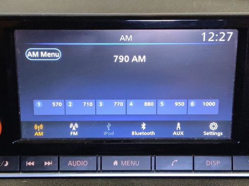 Used 2020 Nissan Sentra S FWD image 25