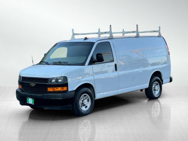Used 2018 Chevrolet Express 2500 w/ Driver Convenience Package RWD image 8