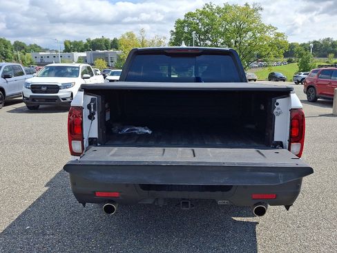 Used 2025 Honda Ridgeline Black Edition image 30