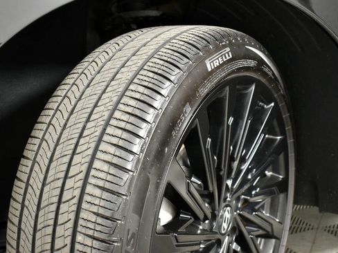 Used 2024 Hyundai Santa Fe Calligraphy image 10