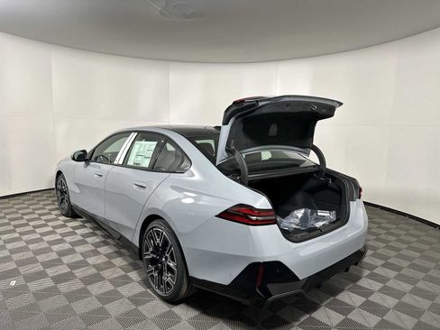 New 2026 BMW 530i xDrive w/ M Sport Package image 20