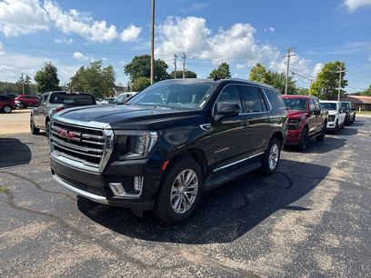 Used 2024 GMC Yukon SLT w/ SLT Luxury Package