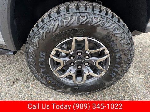 New 2026 Chevrolet Colorado ZR2 w/ Technology Package image 3