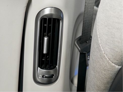 Used 2023 Hyundai Ioniq 5 Limited image 23