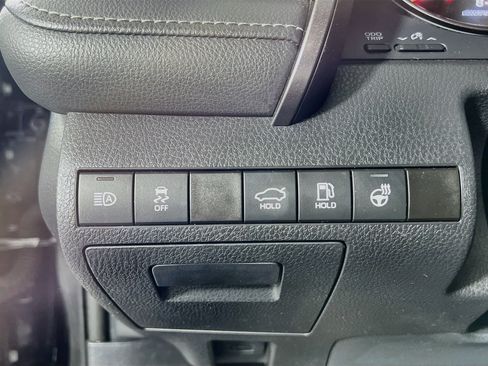 Certified 2023 Toyota Camry XSE w/ Cold Weather Package AWD/4WD image 10