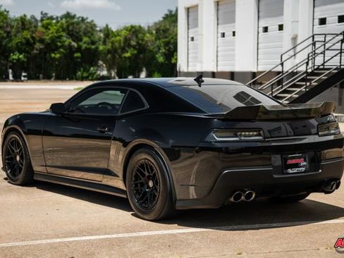Used 2014 Chevrolet Camaro ZL1 image 41