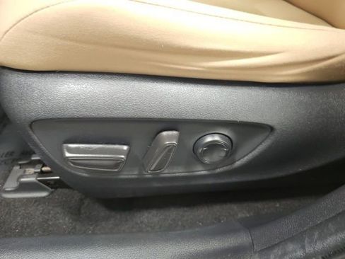 Used 2019 Toyota RAV4 XLE w/ Convenience Package image 15