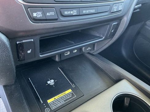 Used 2025 Honda Passport EX-L image 22