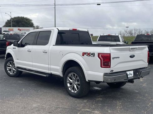 Used 2017 Ford F150 Lariat w/ Equipment Group 502A Luxury image 5