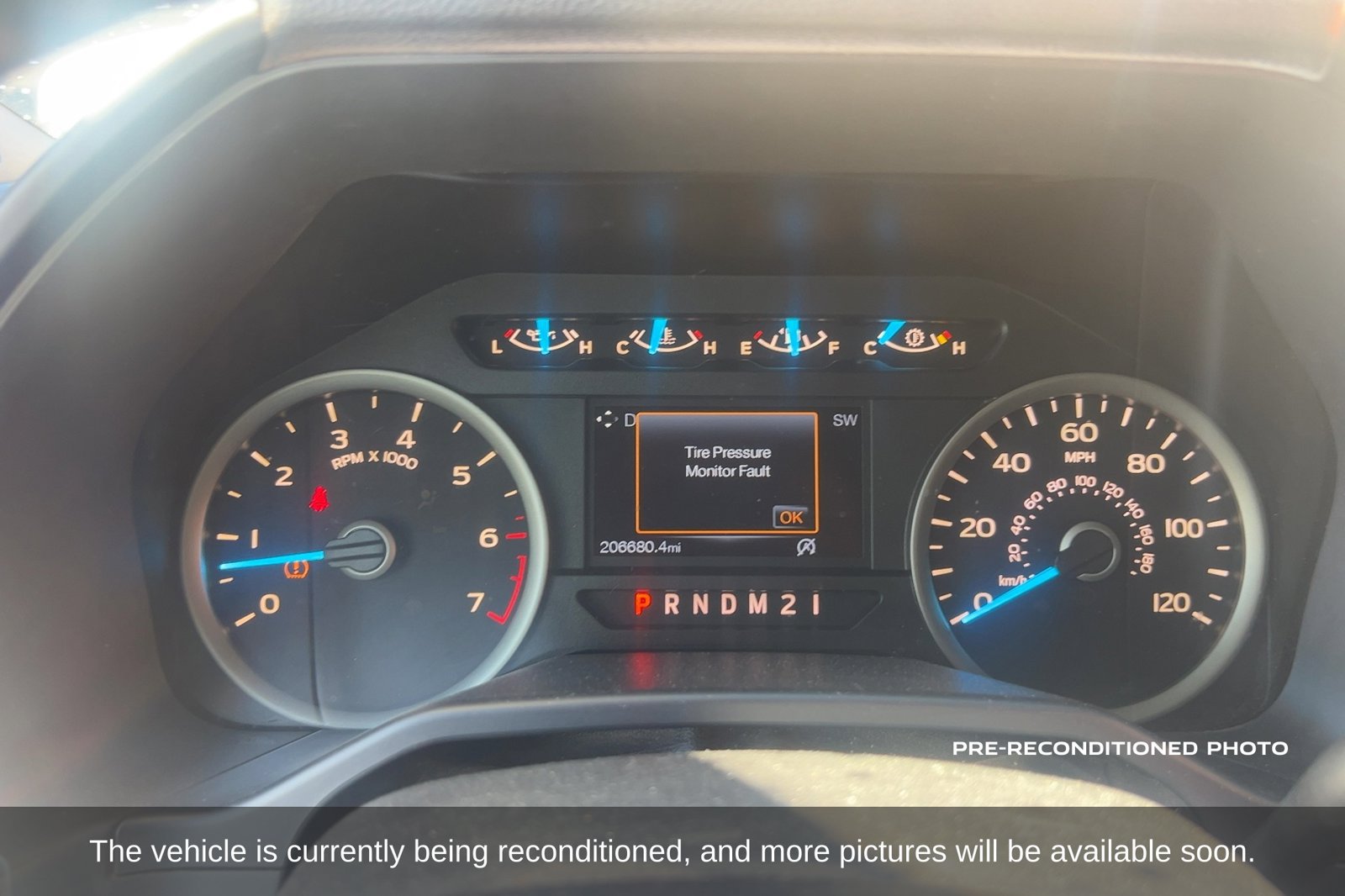 Used 2015 Ford F150 Lariat AWD/4WD image 16
