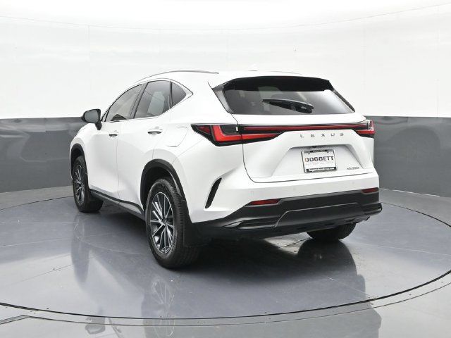 Used 2024 Lexus NX 250 FWD w/ Towing Package (2000 Lbs) image 8