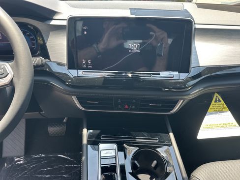 New 2026 Volkswagen Atlas Cross Sport SE FWD image 20