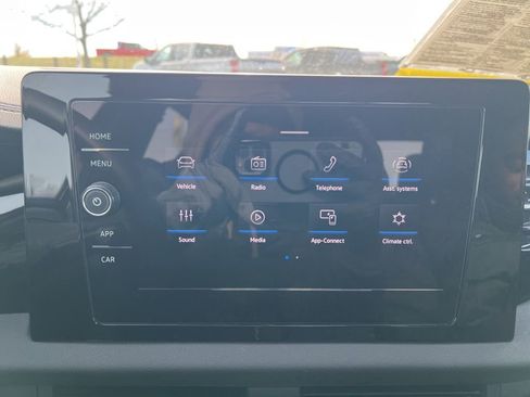 Used 2025 Volkswagen Jetta Sport image 18