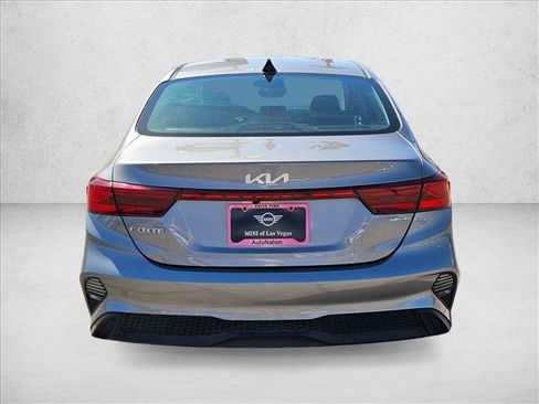 Used 2024 Kia Forte LXS w/ LXS Technology Package FWD image 7