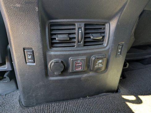 Used 2021 Nissan Titan PRO-4X w/ Pro-4x Convenience Package AWD/4WD image 24