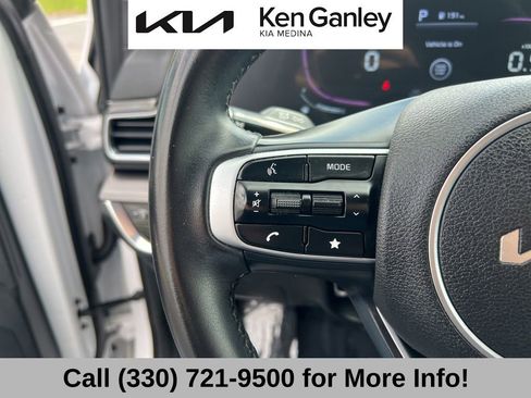 Certified 2024 Kia Sportage EX image 31