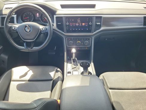 Used 2019 Volkswagen Atlas SE w/ Towing Package FWD image 13