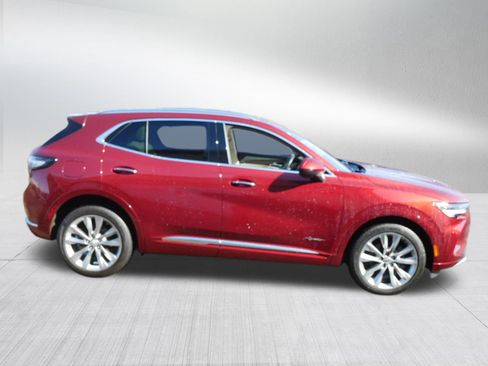 Used 2022 Buick Envision Avenir w/ Technology Package II image 8