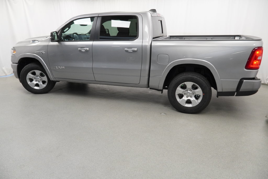 New 2026 RAM 1500 Big Horn AWD/4WD image 14