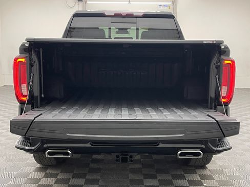 Used 2023 GMC Sierra 1500 Denali AWD/4WD image 12