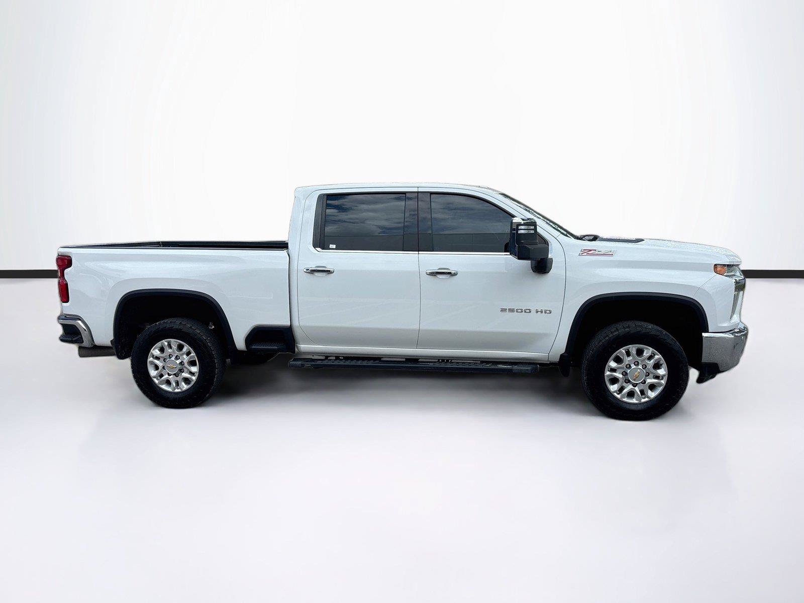Used 2023 Chevrolet Silverado 2500 LTZ w/ LTZ Plus Package AWD/4WD image 8