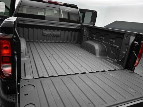 New 2026 GMC Sierra 1500 Elevation w/ Preferred Package AWD/4WD image 14