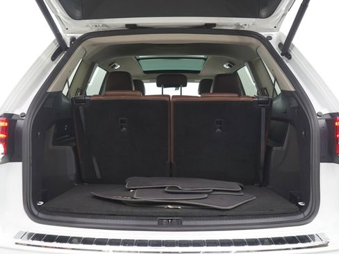 Used 2023 Volkswagen Atlas SE w/ Panoramic Sunroof Package AWD/4WD image 18