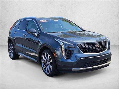 Used 2019 Cadillac XT4 Premium Luxury w/ Driver Awareness Package image 3