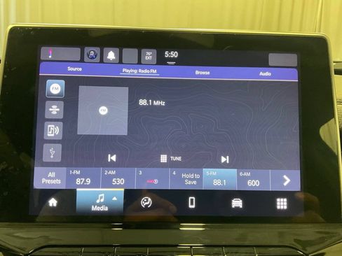 Used 2022 Jeep Compass Latitude AWD/4WD image 24
