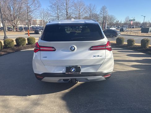 New 2026 BMW X3 xDrive30 w/ Premium Package image 4