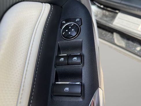 Used 2024 Ford Mustang Premium RWD image 16