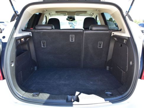 Used 2019 Buick Encore Essence FWD image 22