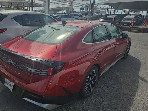 Used 2025 Hyundai Sonata SEL FWD image 13