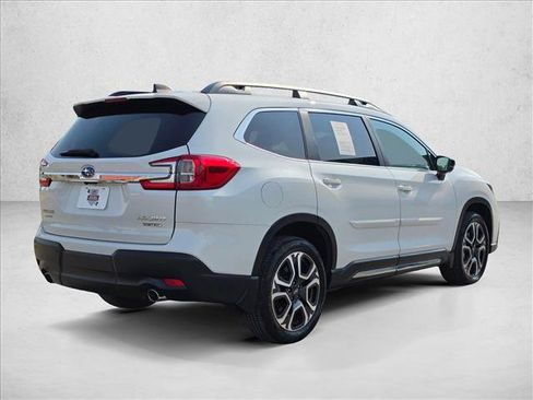 Certified 2026 Subaru Ascent Limited AWD/4WD image 5