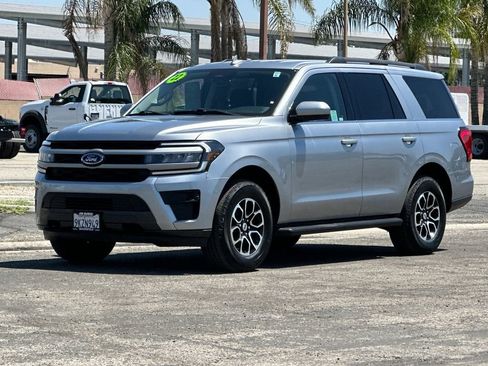 Certified 2022 Ford Expedition XLT AWD/4WD image 7