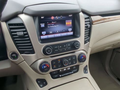 Used 2015 GMC Yukon Denali w/ Premium Package AWD/4WD image 18