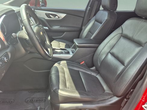 Used 2020 Chevrolet Blazer LT FWD image 20