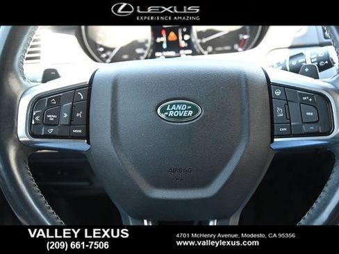 Used 2016 Land Rover Discovery Sport SE AWD/4WD image 4