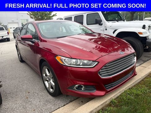 Used 2016 Ford Fusion S w/ Equipment Group 101A FWD image 2