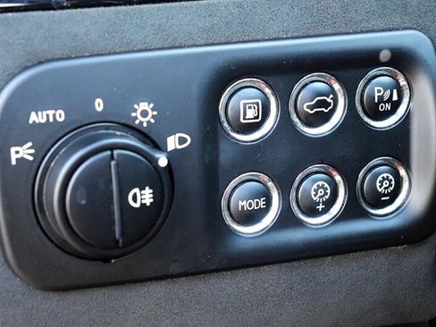 Used 2016 Maserati GranTurismo Sport image 31