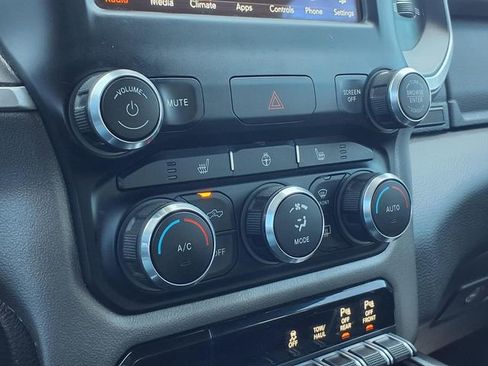 Used 2021 RAM 1500 Big Horn AWD/4WD image 13