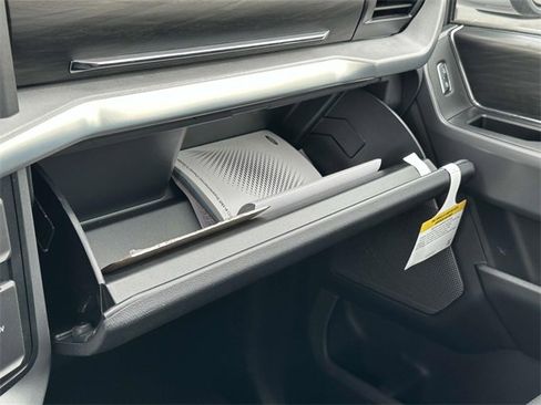 New 2025 Ford F150 Lariat w/ Equipment Group 502A High image 33