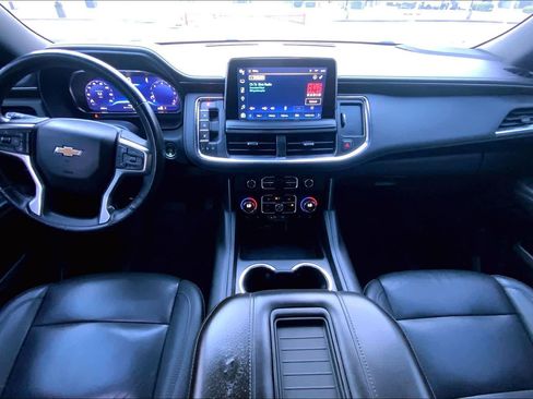 Used 2023 Chevrolet Tahoe LT w/ Luxury Package image 15