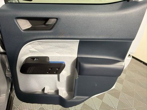 Used 2025 Ford Maverick XLT w/ Equipment Group 302A image 44