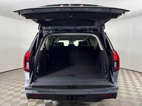 New 2026 Ford Expedition Max Active RWD image 23