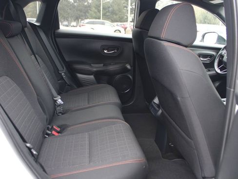 Used 2023 Honda HR-V Sport image 14