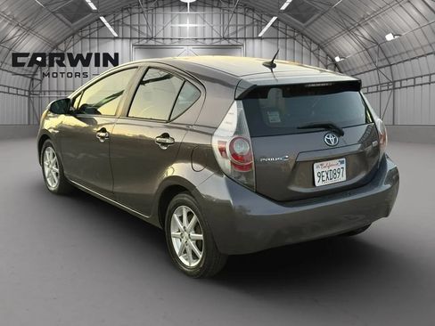 Used 2012 Toyota Prius C Three FWD image 6