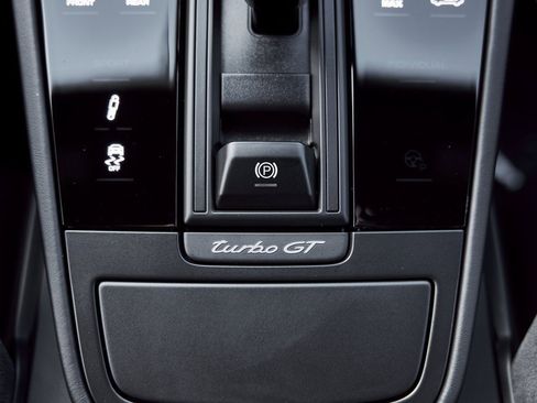 Used 2023 Porsche Cayenne Turbo GT image 71